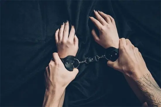 【西檬之家】S倾向是什么意思？字母圈新人必须懂的安全指南